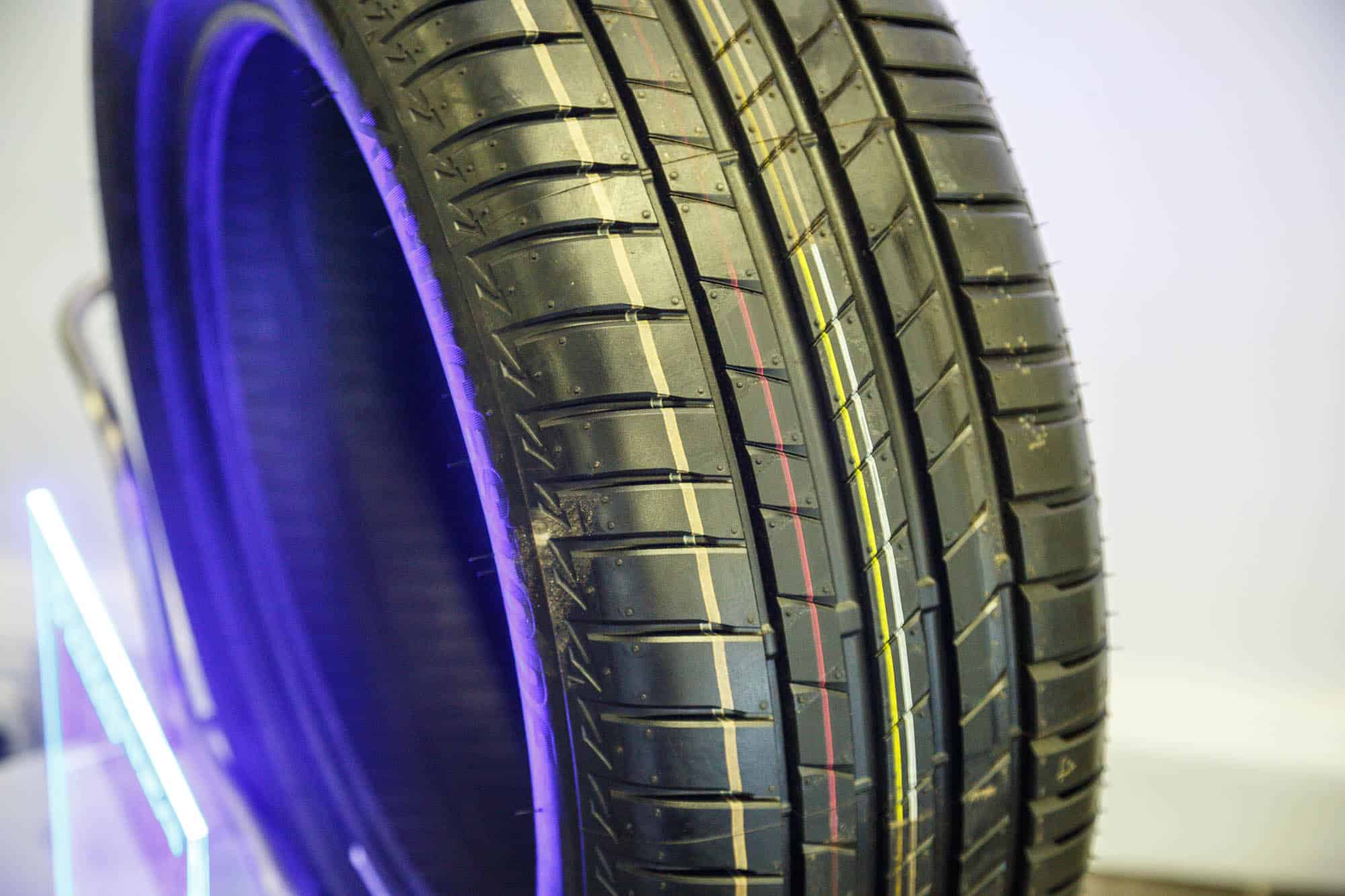 Обзор летних шин Bridgestone Turanza T005 - тесты, плюсы, минусы ...